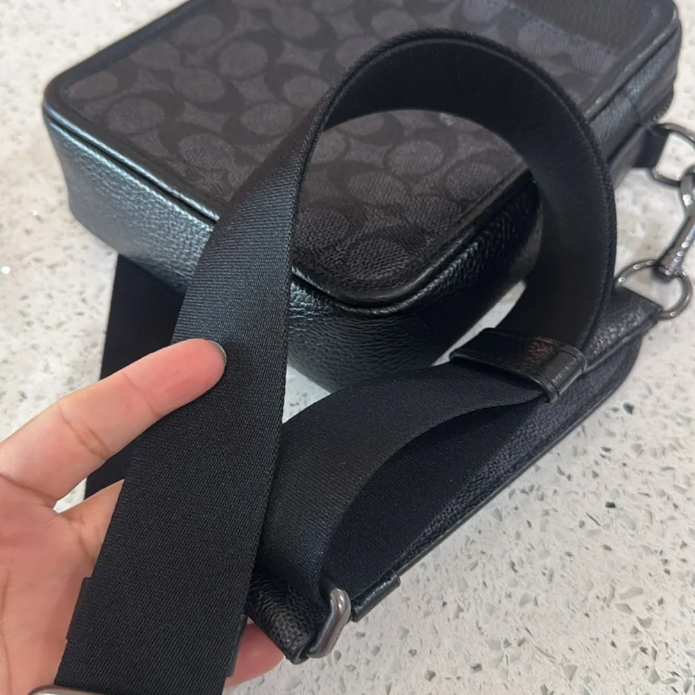 🔥SOLD🔥🖤Coach Sullivan Crossbody Bag In Signature Canvas🔥 - Picture 6 of 9